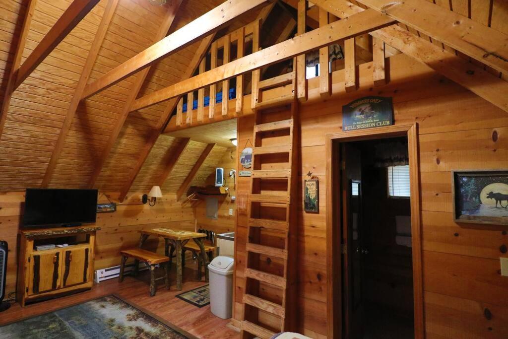 Cute Updated Mountain Cabin Fireplace #3 Helen Εξωτερικό φωτογραφία